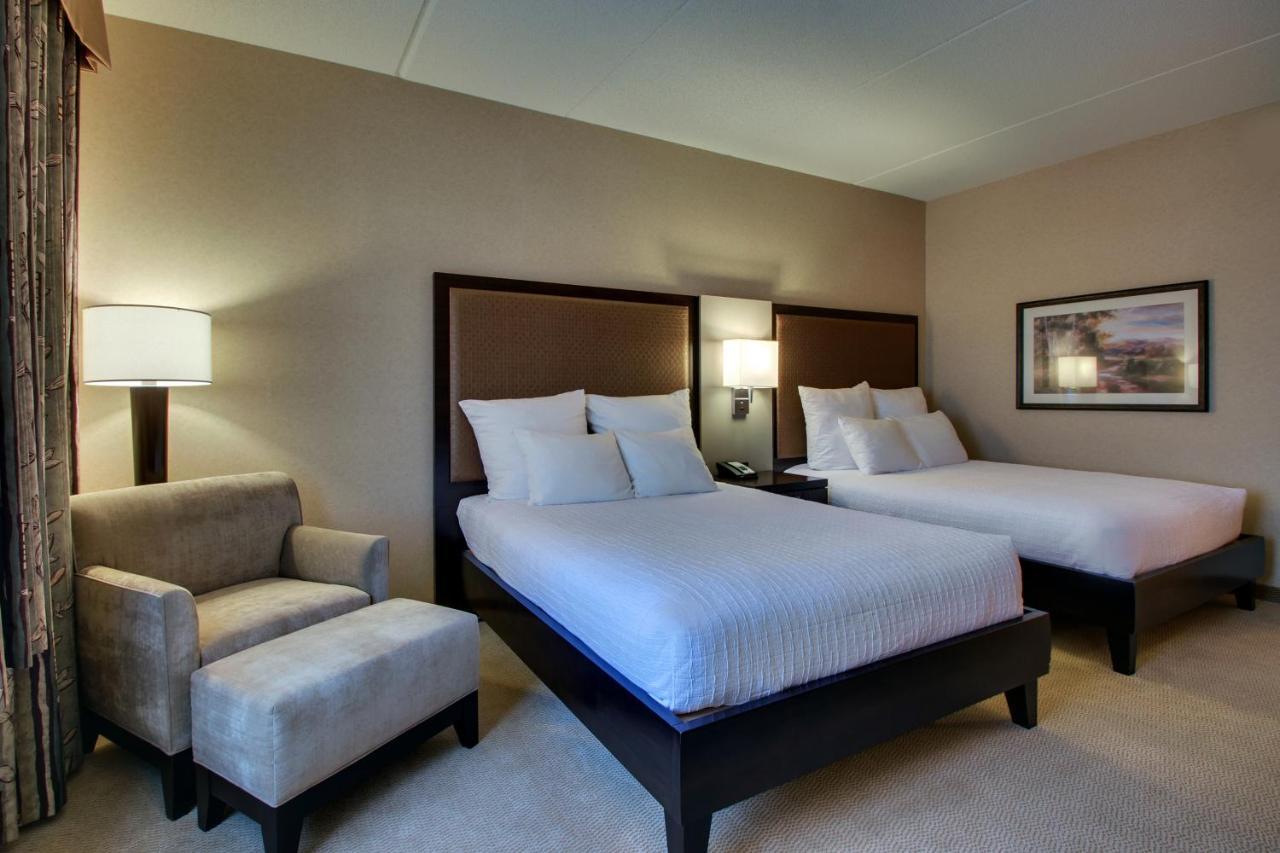 The Inn At Charles Town / Hollywood Casino Екстериор снимка